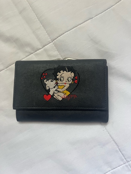 Handbags - Vintage Betty Boop Embroidered Wallet